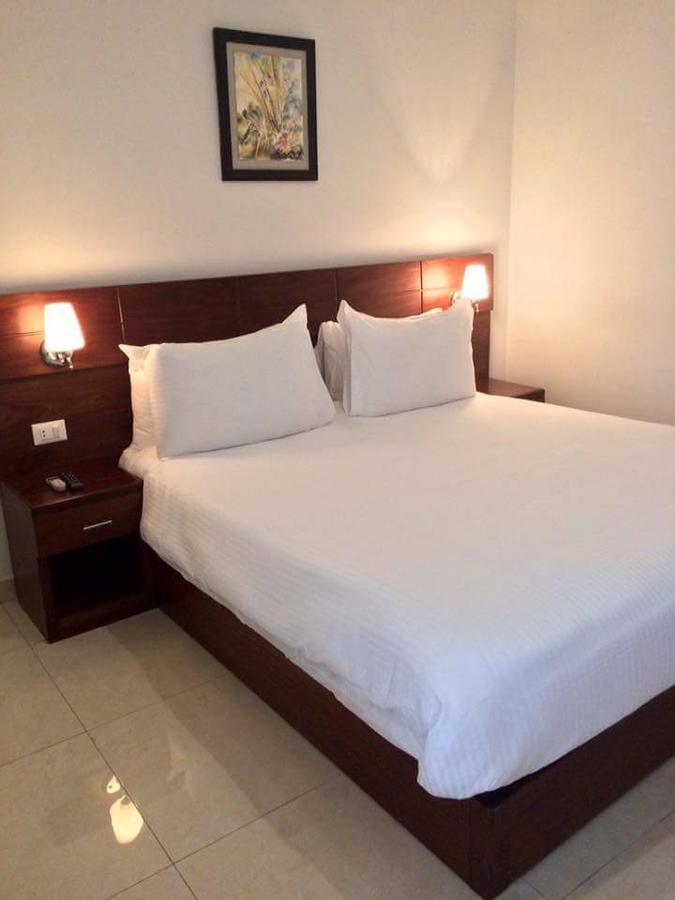 Hotel Bella Riva Kinshasa Esterno foto